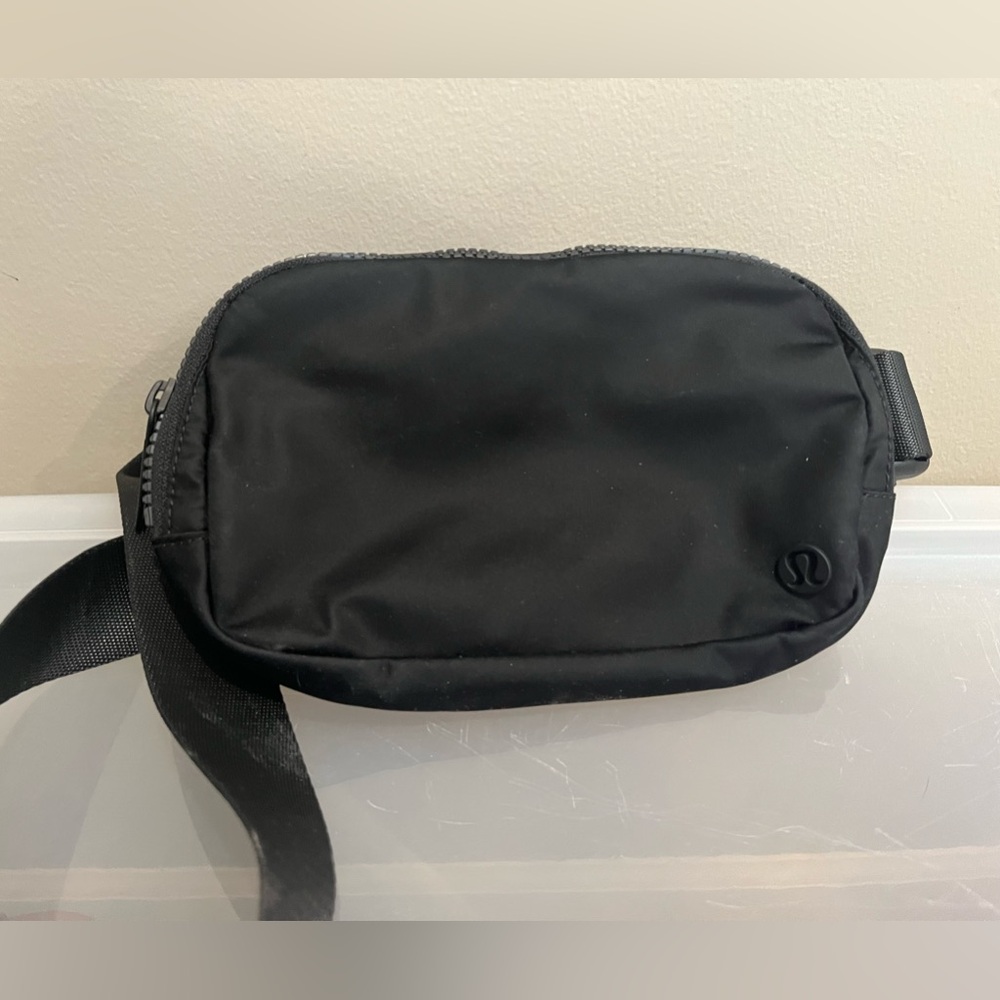 Lululemon Belt Bag